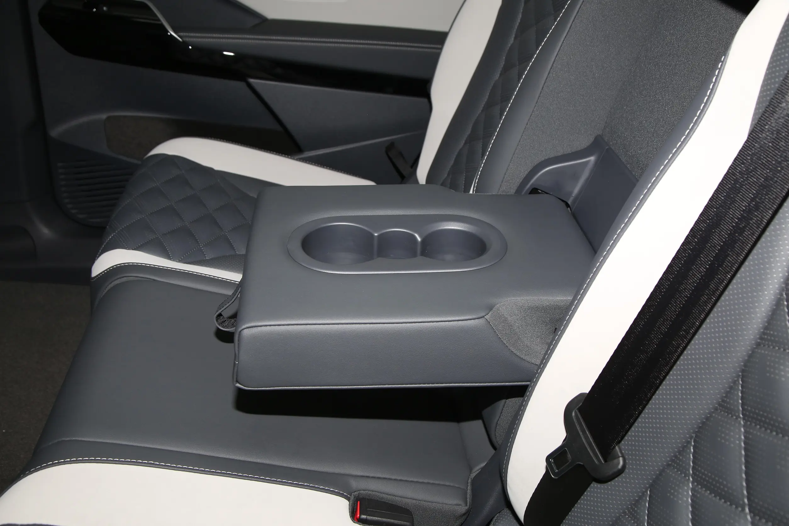 volkswagen id.6 prozz picture (7)
