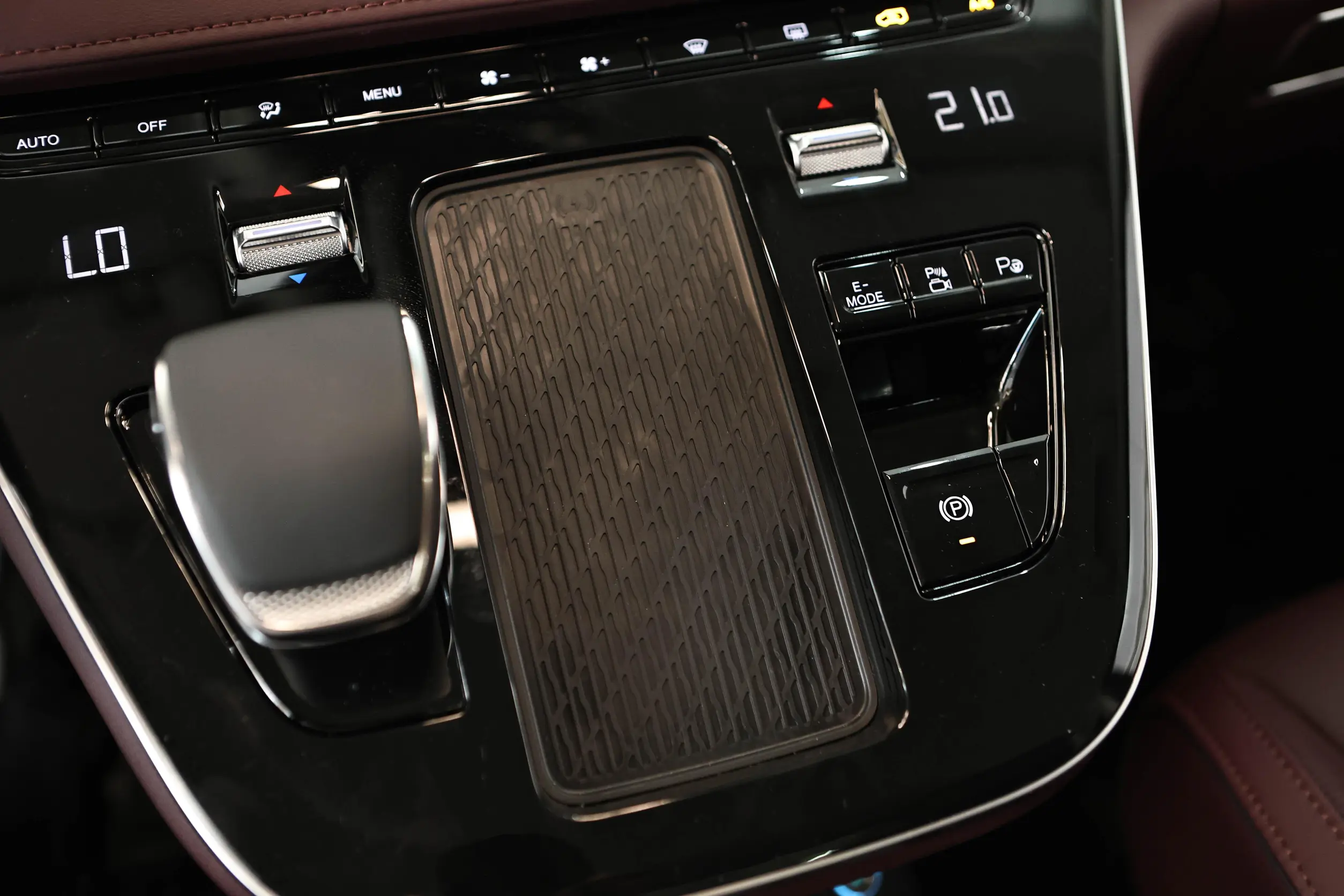 hongqi hq9 phev 2024 интерьер-3