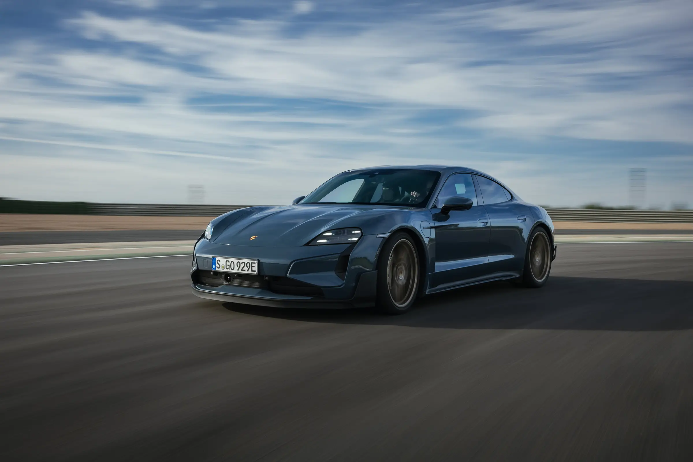 Porsche Taycan Sport Turismo