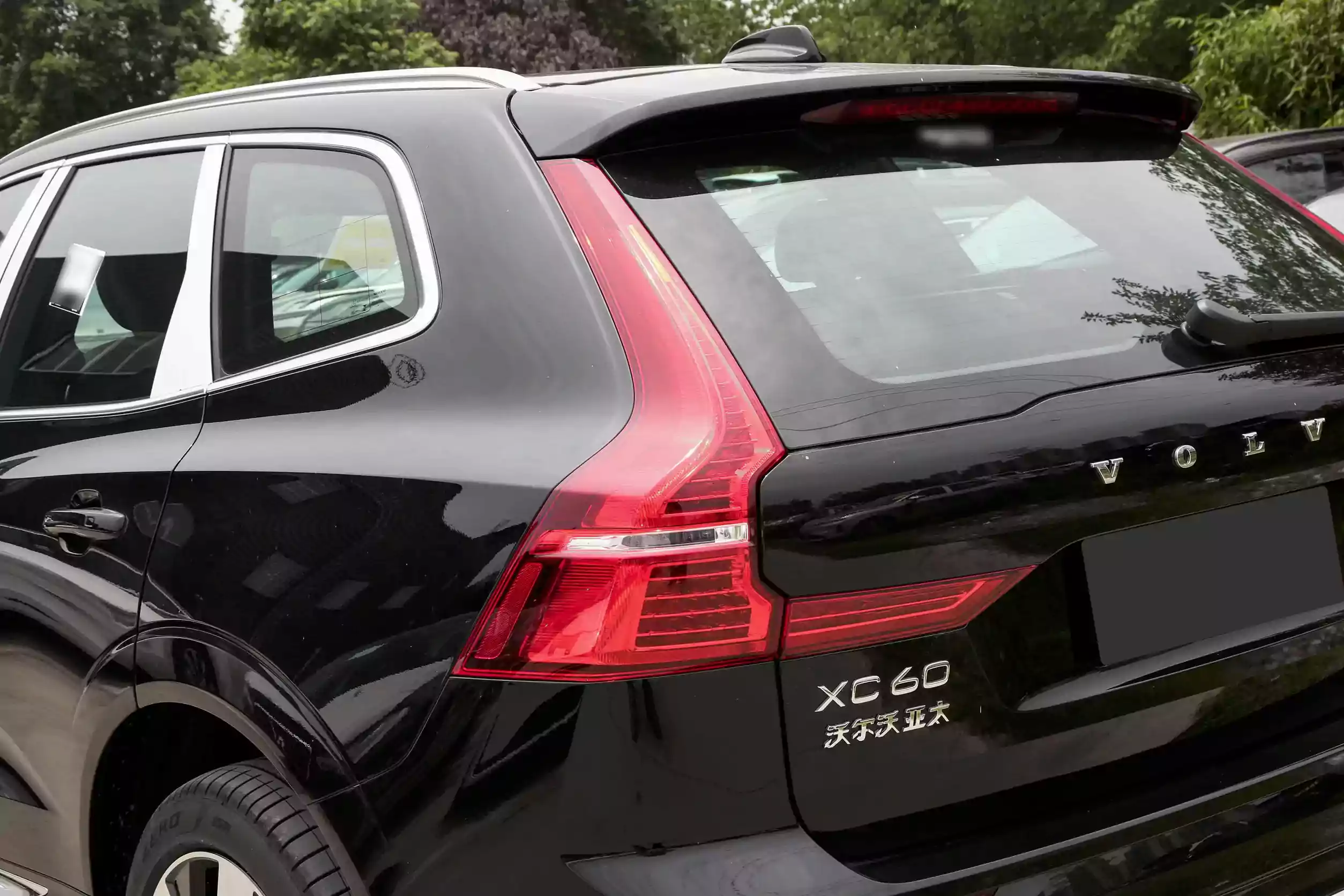 volvo xc60 phev 2025 изображение (13)