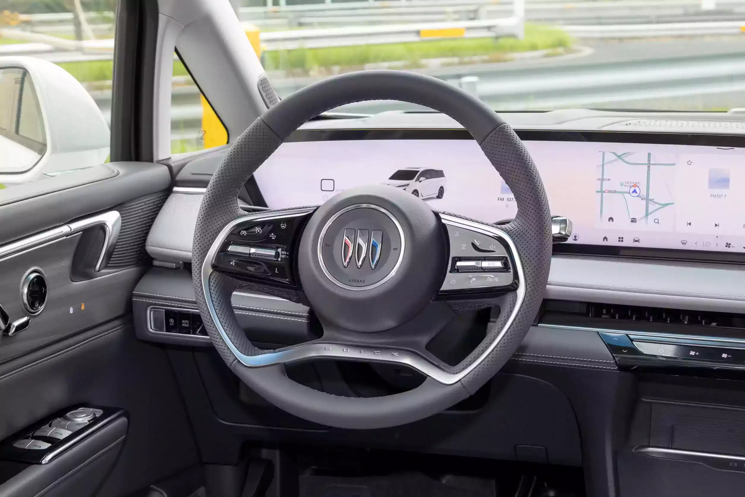 buick gl8 2025 интерьер-2