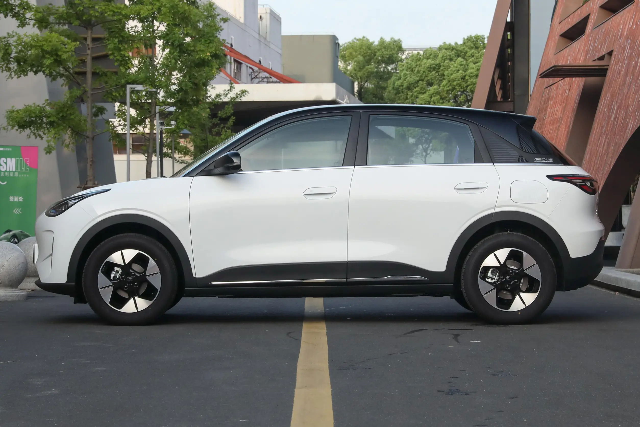 geely star wish 2025 внешний вид-3