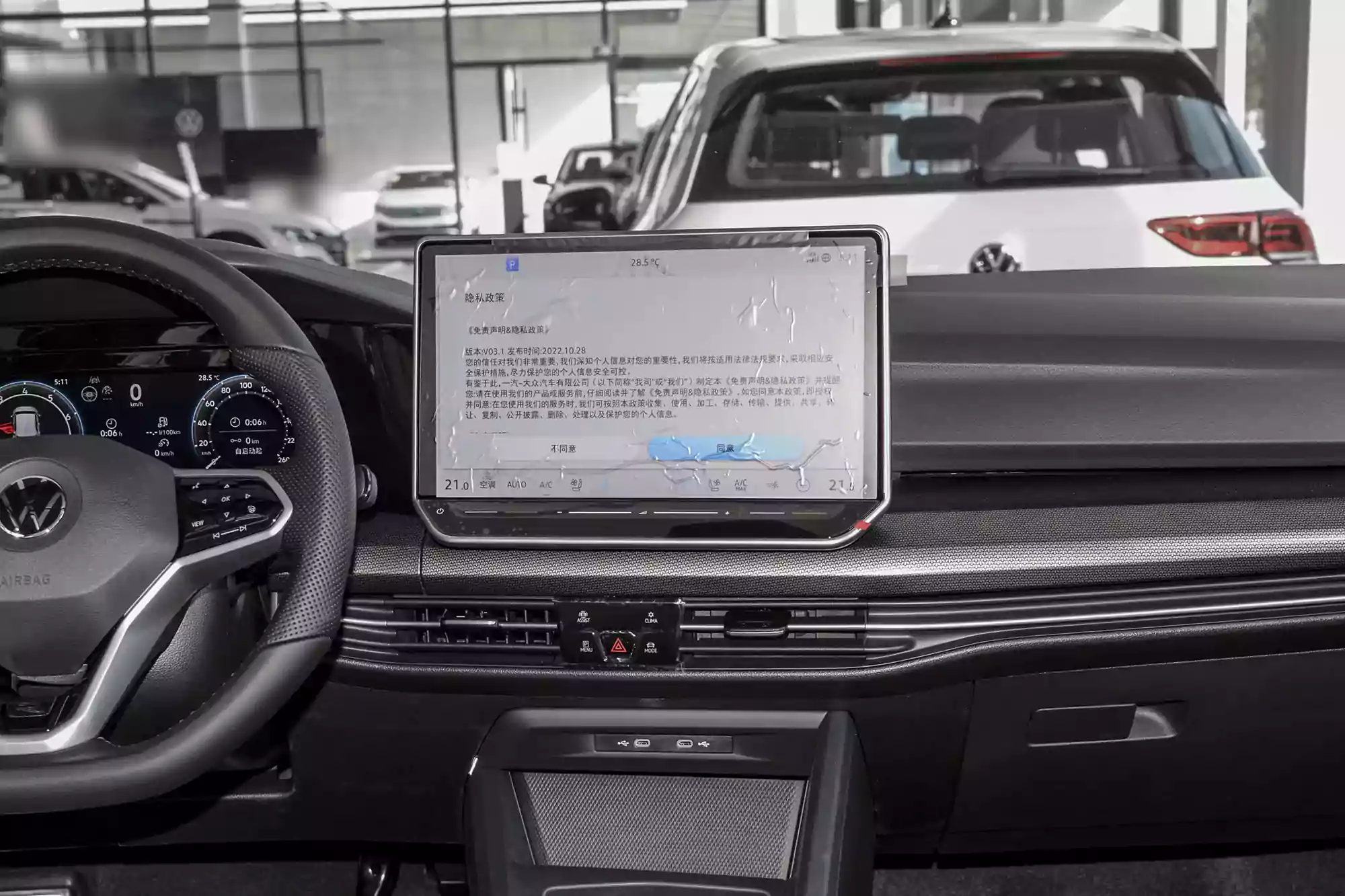 volkswagen golf 2025 picture (5)